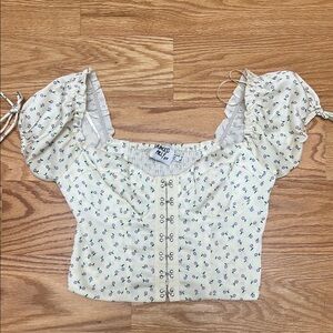 Princess Polly Cream Floral Blouse - cropped